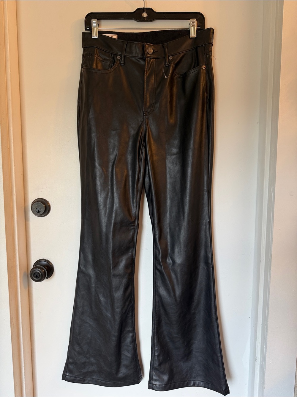 Gap High Rise Vegan Leather '70s Flare Pants black 29/8R